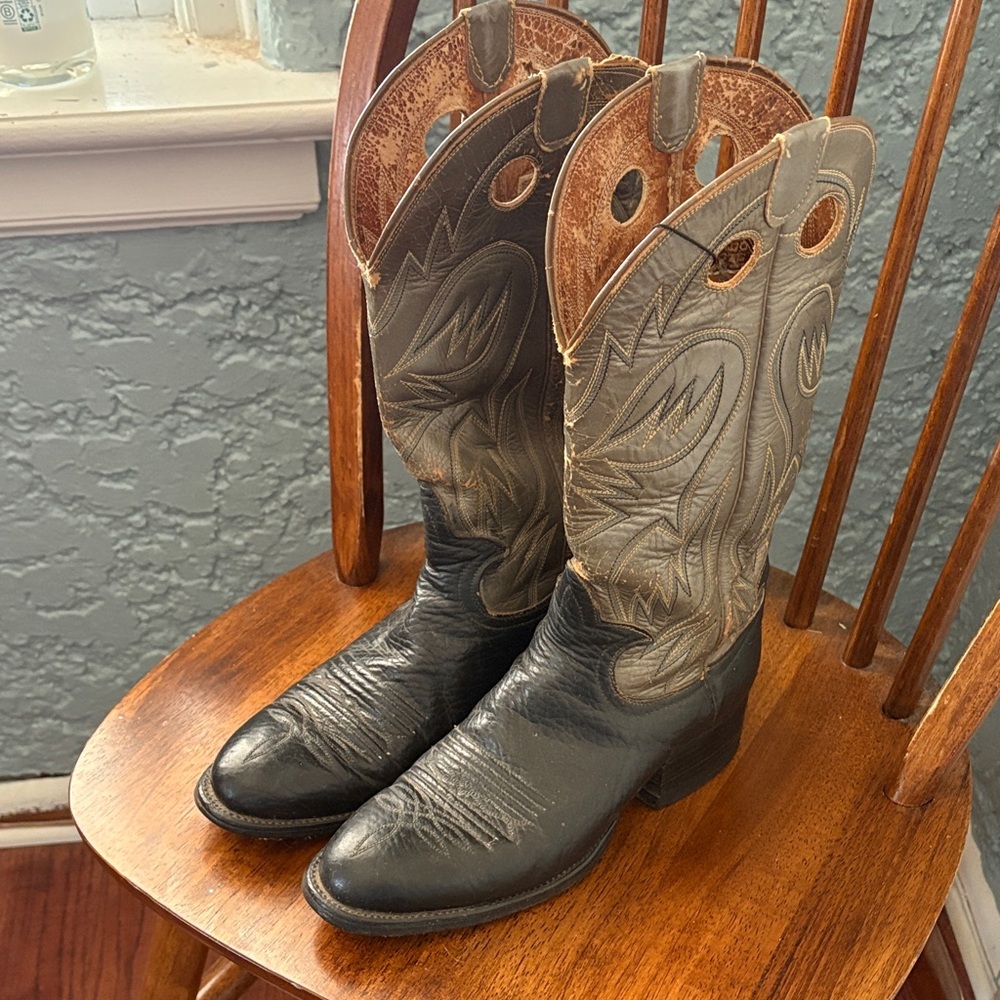 Vintage Black and Gray Leather Cowboy Boots